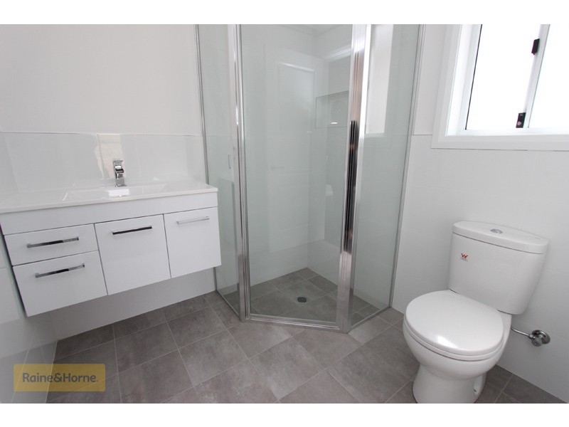 5A Cheviot Place, Kelso NSW 2795