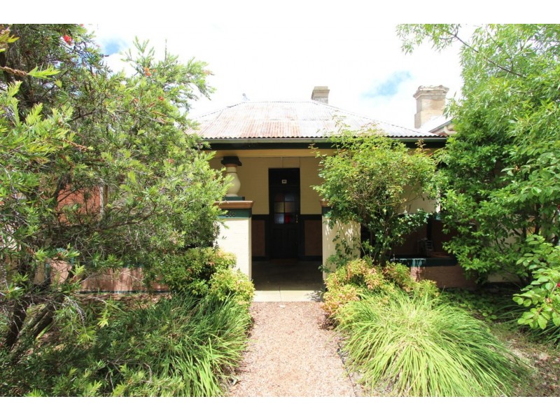 206 Russell Street, Bathurst NSW 2795