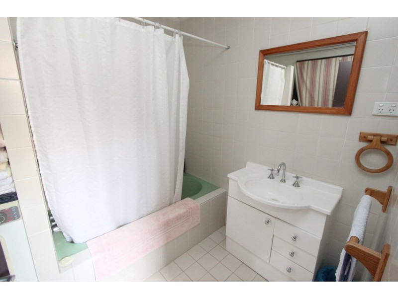 206 Russell Street, Bathurst NSW 2795