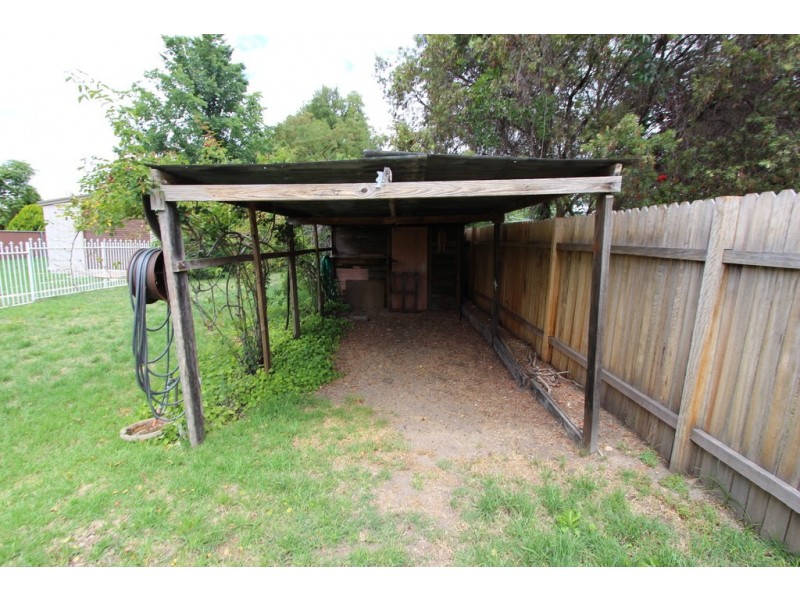 206 Russell Street, Bathurst NSW 2795
