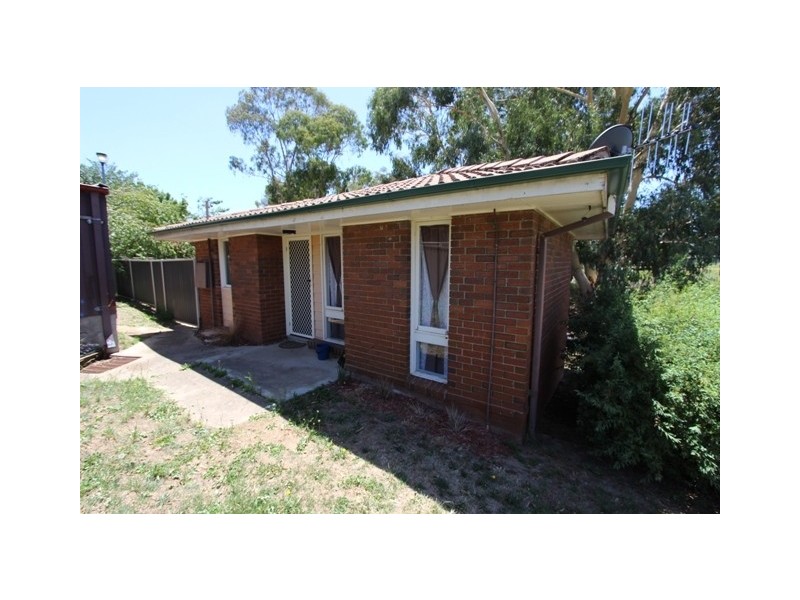 16 Ennis Way, Bathurst NSW 2795