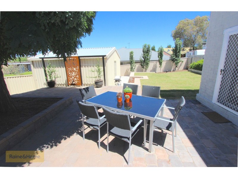 248 Piper Street, Bathurst NSW 2795