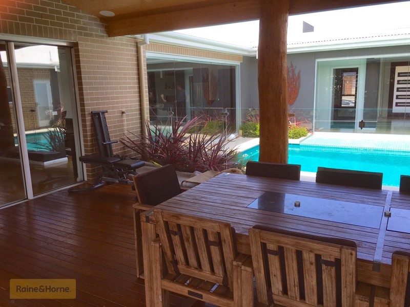 11 Tweed Parade, Kelso NSW 2795