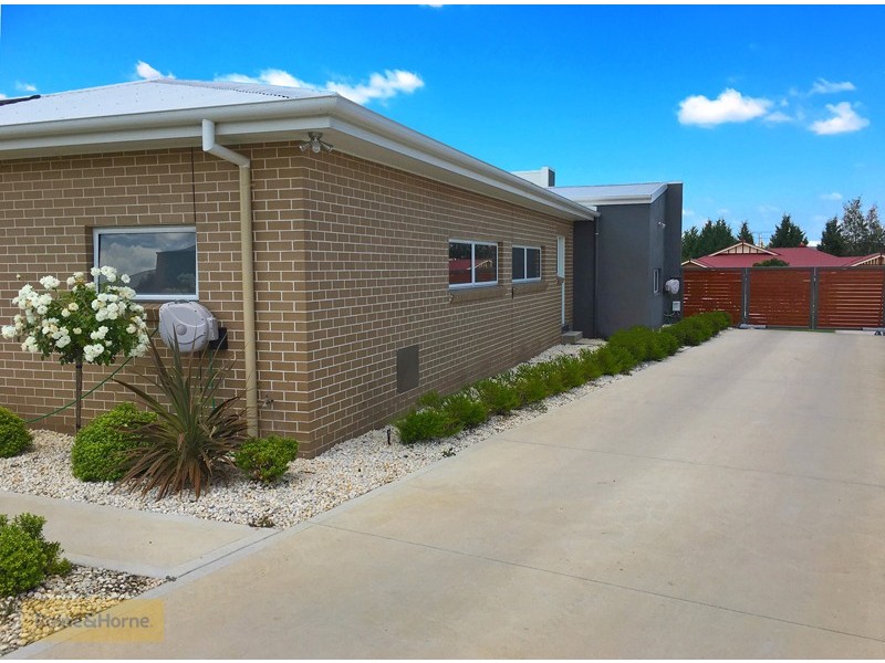 11 Tweed Parade, Kelso NSW 2795