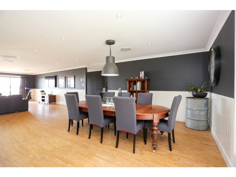 63 Blue Ridge Drive, White Rock NSW 2795
