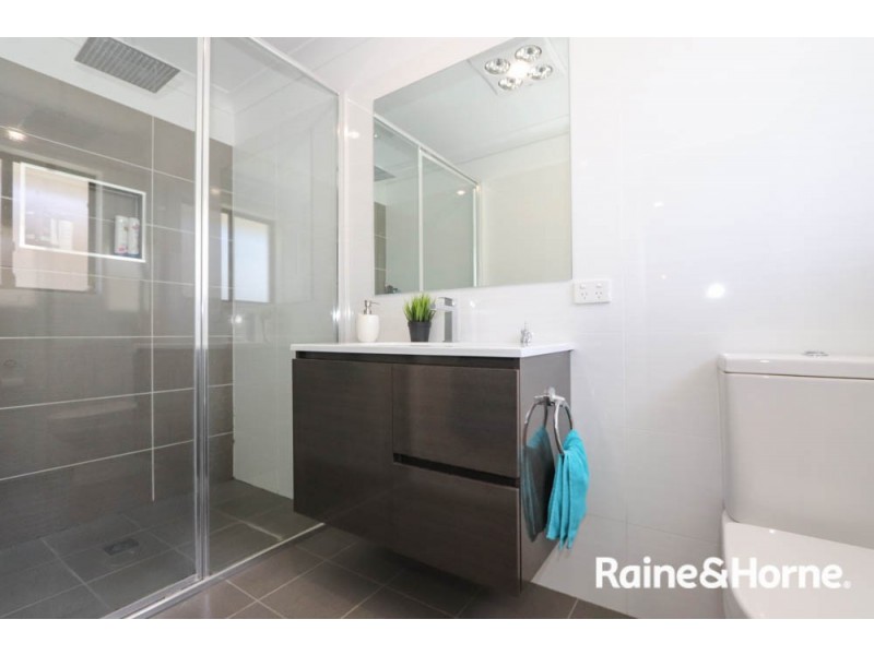 4 Keane Drive, Kelso NSW 2795