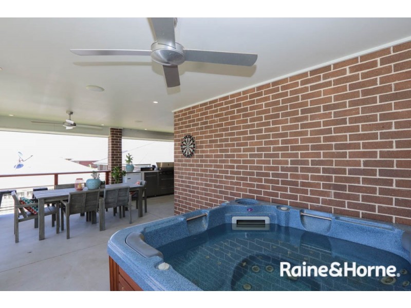 4 Keane Drive, Kelso NSW 2795