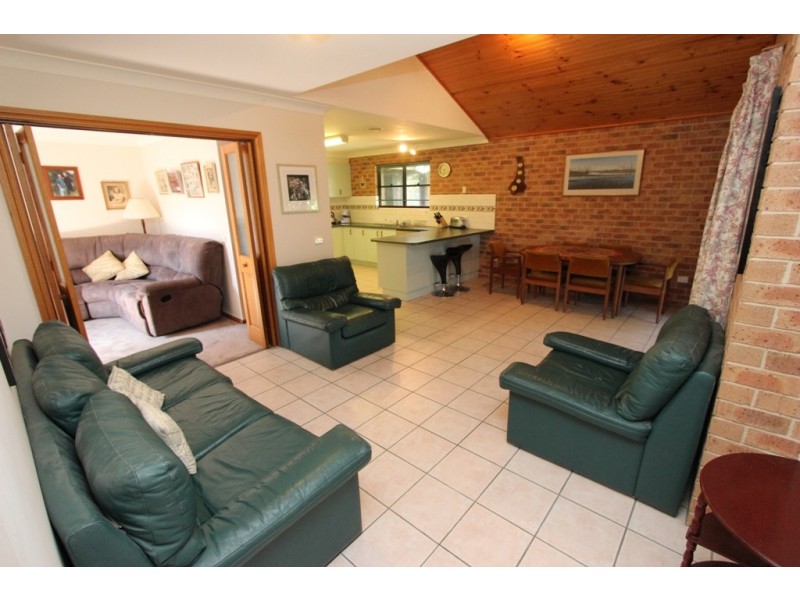 15 Jagoe Drive, Kelso NSW 2795