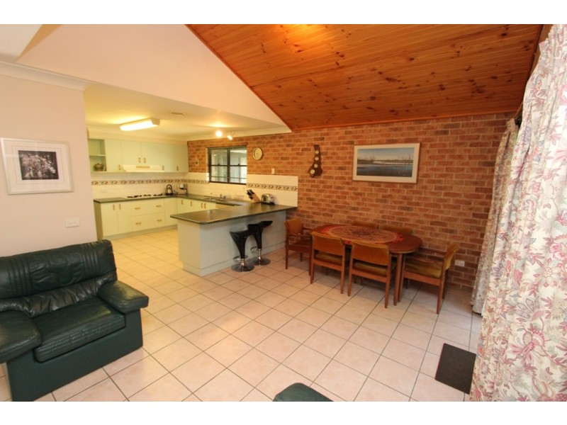 15 Jagoe Drive, Kelso NSW 2795