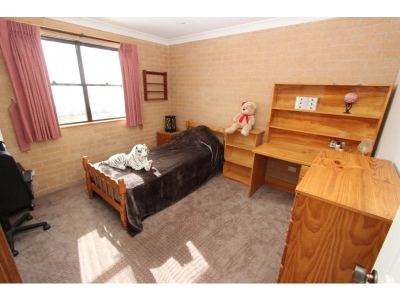 15 Jagoe Drive, Kelso NSW 2795