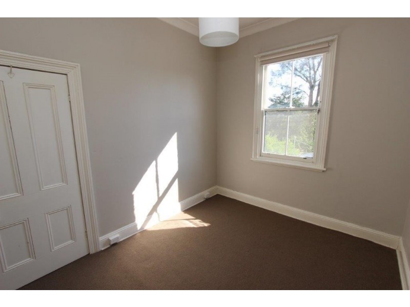 36 Keppel Street, Bathurst NSW 2795