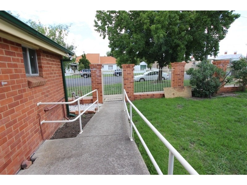 157 William St, Bathurst NSW 2795