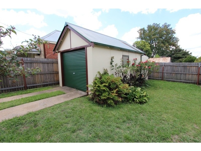 157 William St, Bathurst NSW 2795