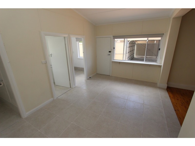 167 Rocket Street, Bathurst NSW 2795