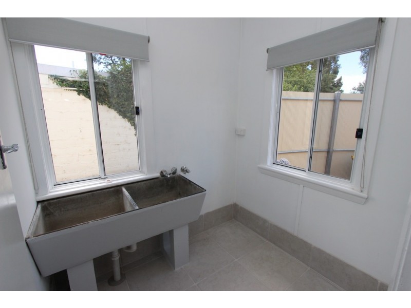 167 Rocket Street, Bathurst NSW 2795