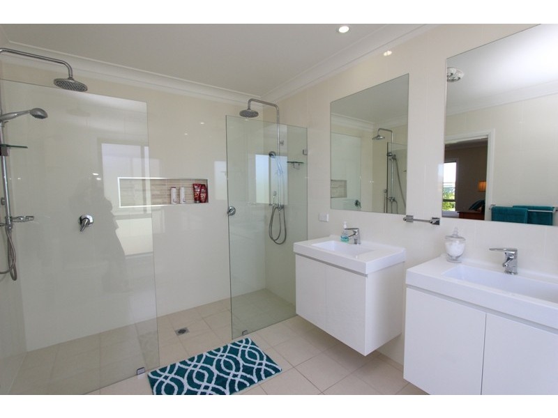 11 McGirr Street, Llanarth NSW 2795