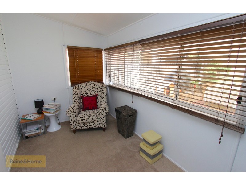 1 Lewins Street, South Bathurst NSW 2795