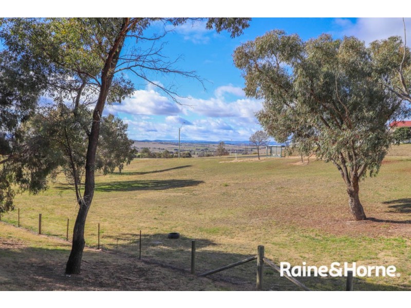 8 Red Gum Place, Windradyne NSW 2795