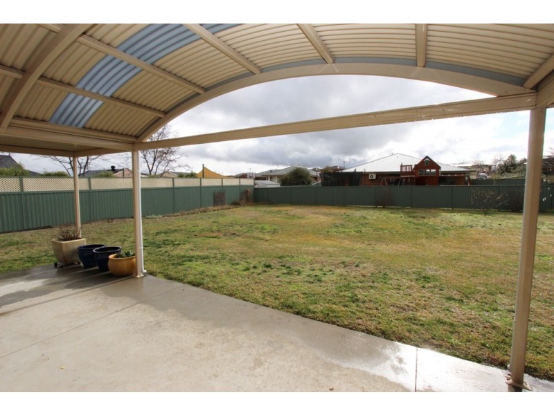 3 Ecrates Place, Kelso NSW 2795