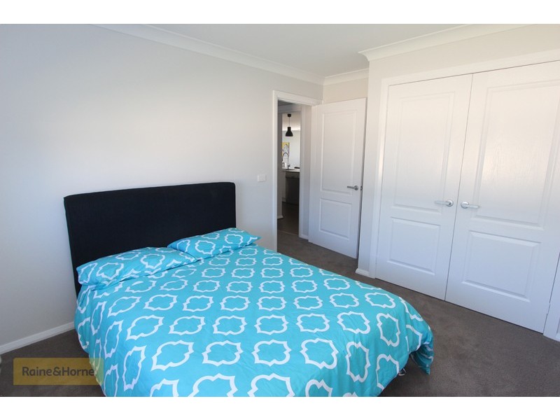 17 Mendel Drive, Kelso NSW 2795