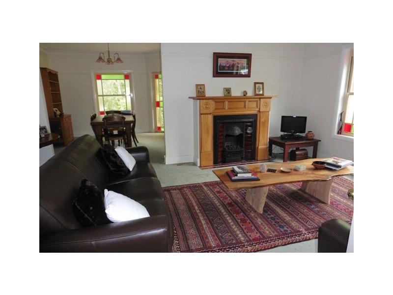 77 Morrow Pl, Bathurst NSW 2795