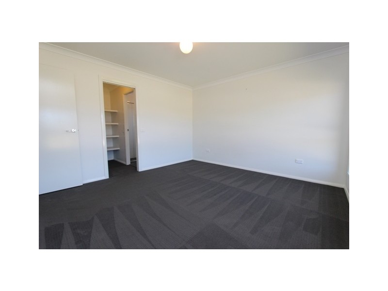 28 Amber Close, Kelso NSW 2795