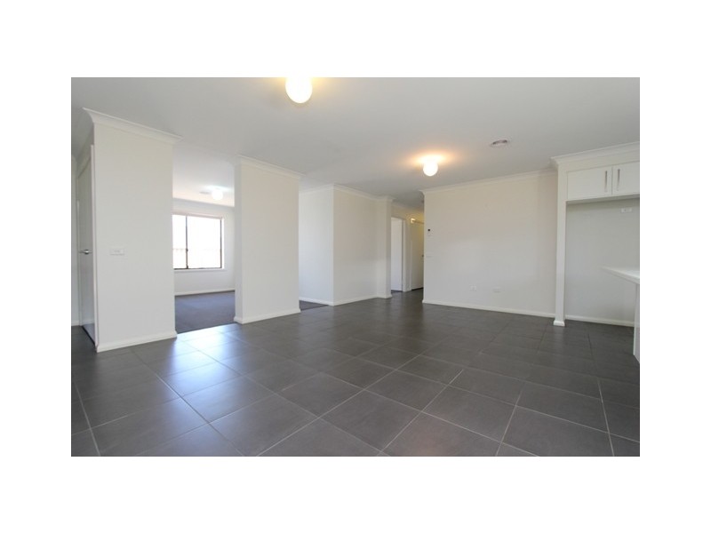 28 Amber Close, Kelso NSW 2795