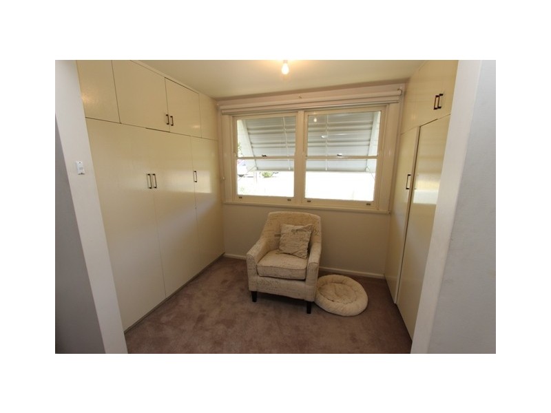 33 Brilliant St, Bathurst NSW 2795