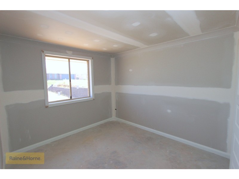 10 Rothery, Eglinton NSW 2795