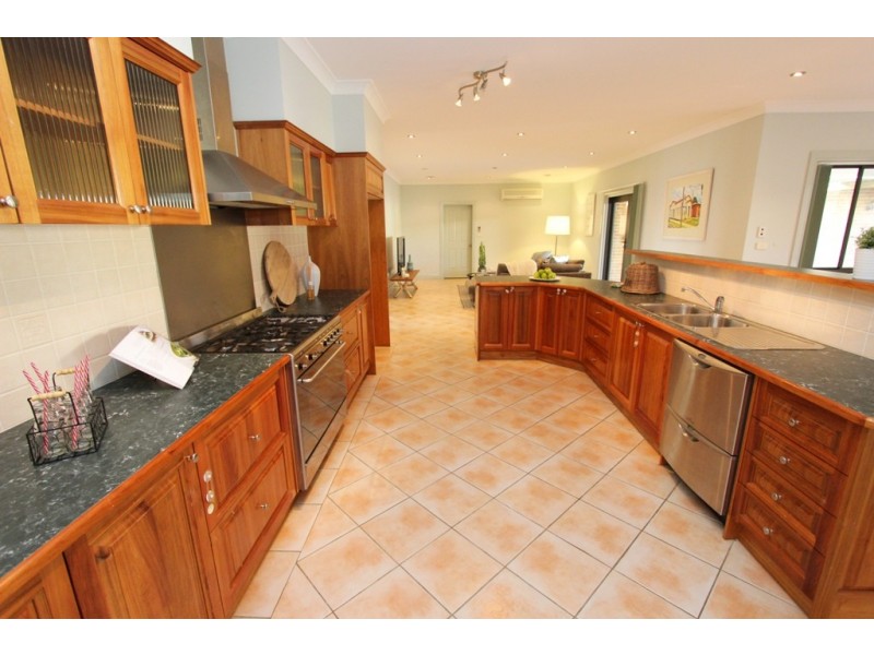 171 Blue Ridge Drive, White Rock NSW 2795