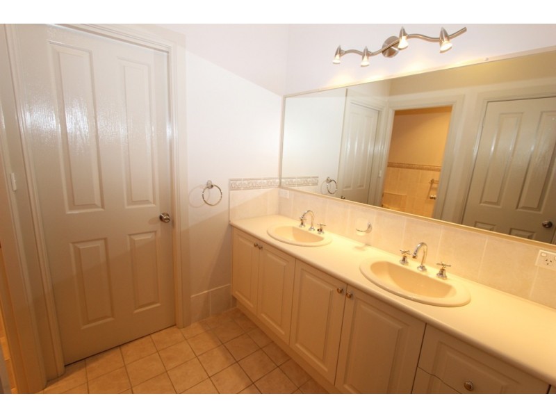 171 Blue Ridge Drive, White Rock NSW 2795