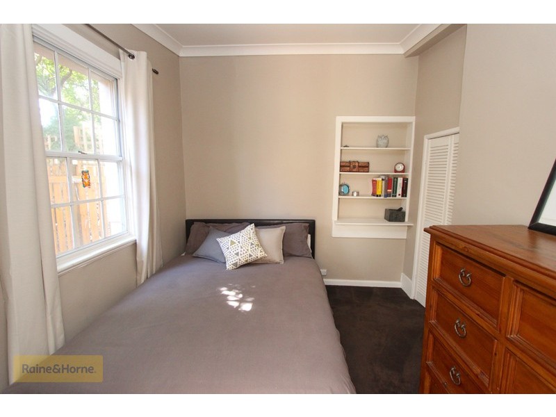 201 Hope Street, Bathurst NSW 2795