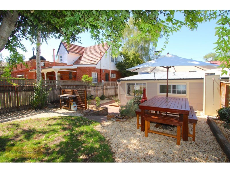 201 Hope Street, Bathurst NSW 2795