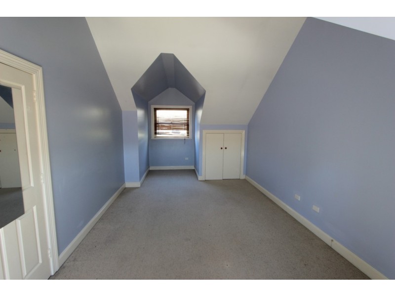 202 Howick Street, Bathurst NSW 2795