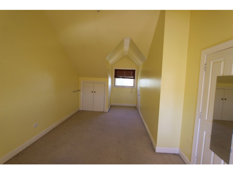 202 Howick Street, Bathurst NSW 2795