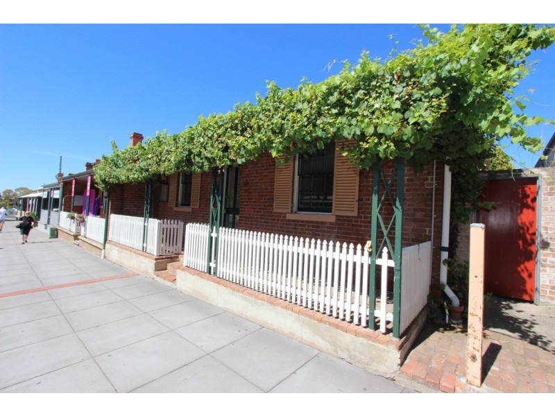 202 Howick Street, Bathurst NSW 2795