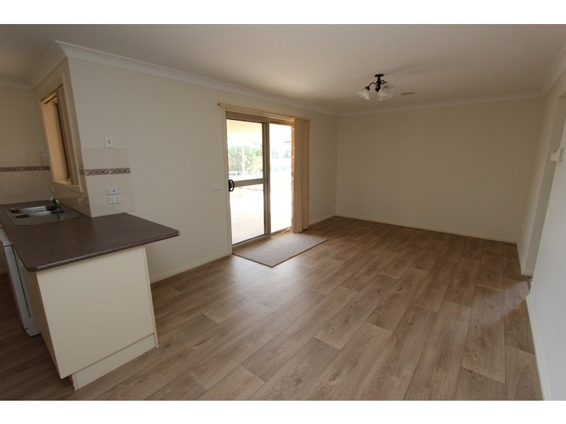 50 Halfpenny Drive, Kelso NSW 2795