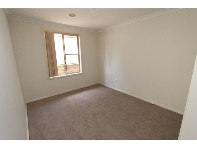 50 Halfpenny Drive, Kelso NSW 2795