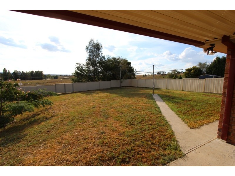 50 Halfpenny Drive, Kelso NSW 2795