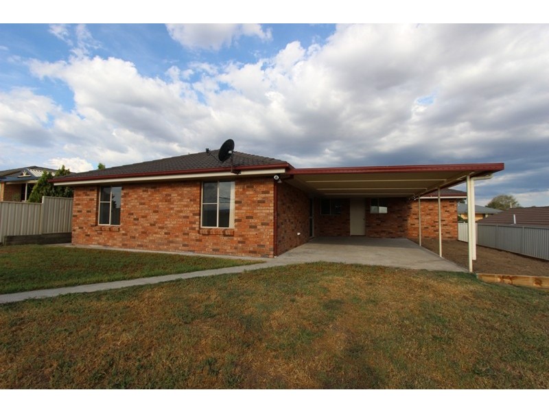50 Halfpenny Drive, Kelso NSW 2795