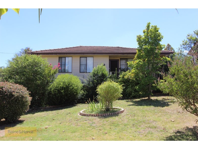 299 Rocket Street, West Bathurst NSW 2795