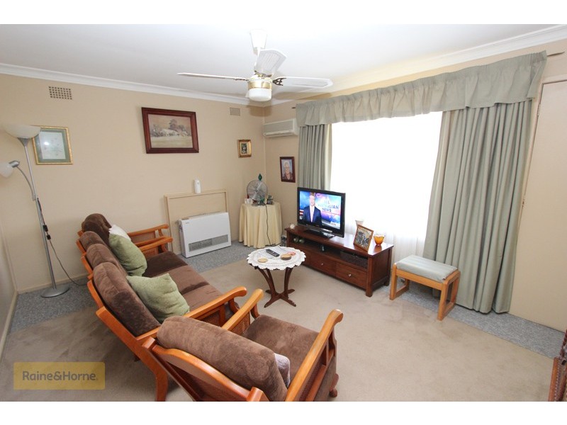 299 Rocket Street, West Bathurst NSW 2795