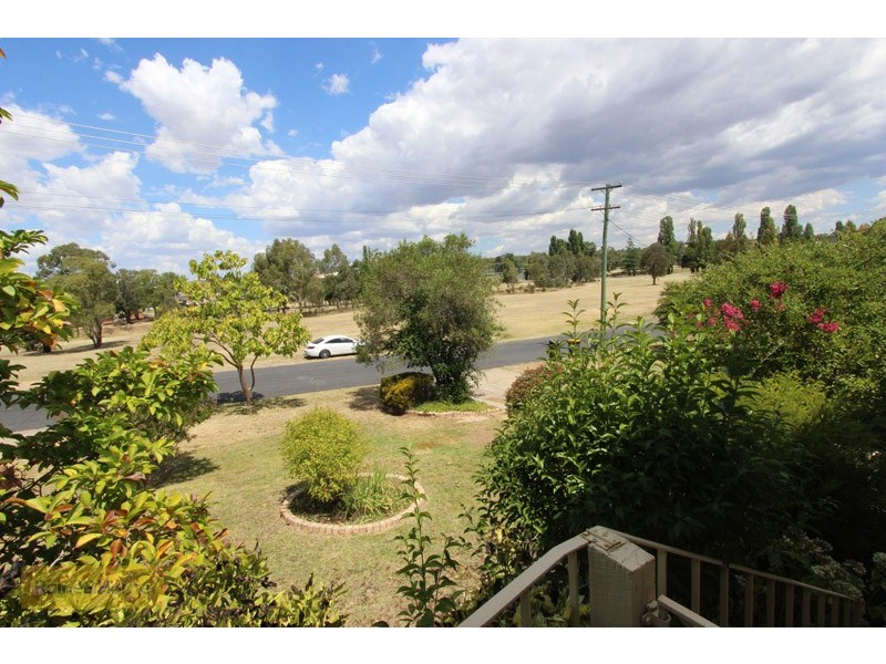 299 Rocket Street, West Bathurst NSW 2795