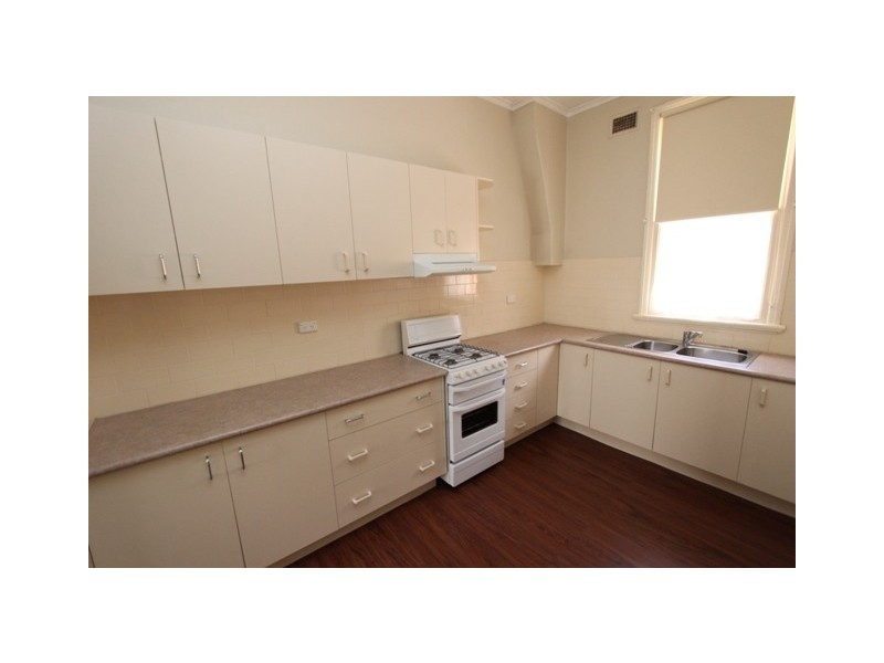 65 Rocket Street, Bathurst NSW 2795