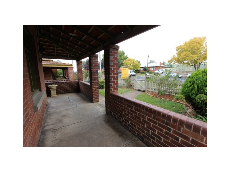 65 Rocket Street, Bathurst NSW 2795