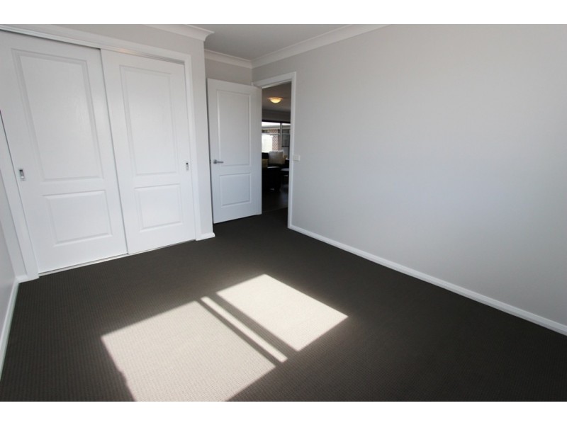 10 Grimes Street, Windradyne NSW 2795