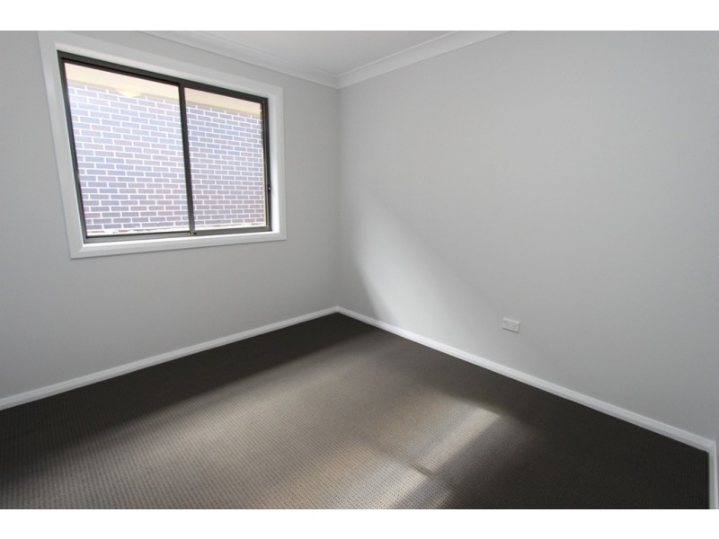 10 Grimes Street, Windradyne NSW 2795