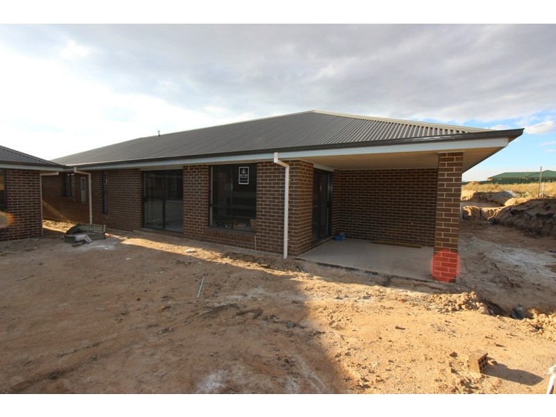 10 Grimes Street, Windradyne NSW 2795