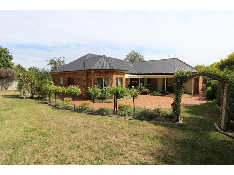65 Opperman Way, Windradyne NSW 2795