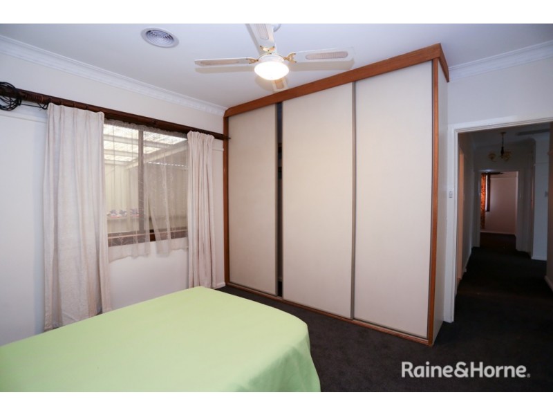 104 Sydney Road, Kelso NSW 2795